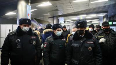 Алексей Навальный вернулся в Россию и задержан в аэропорту «Шереметьево»