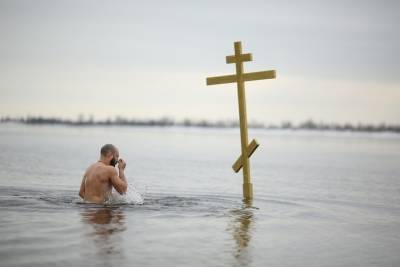 Еще в трех районах Волгоградской области отменили крещенские купания