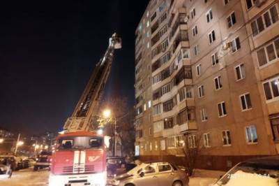 При пожаре в многоэтажке в Уфе погибли два человека