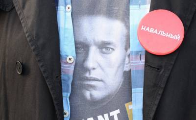 Guardian: Навального задержали после возвращения в Москву