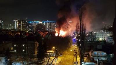 В Одессе на Аркадии горит гостиница