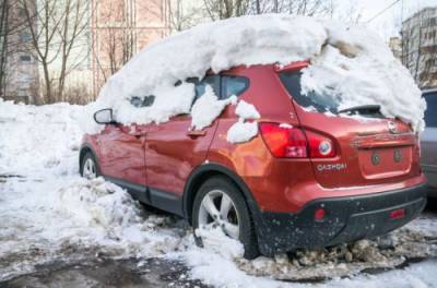 Эксперт подсказал, как правильно заводить автомобиль в мороз