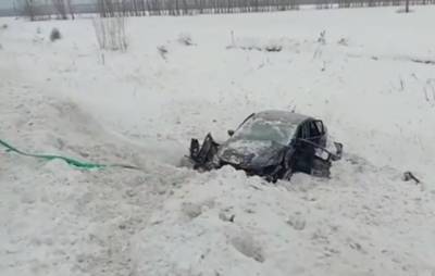 В Башкирии в аварии погиб водитель и пострадали два пассажира