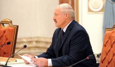 Лукашенко: В 2020 году Белоруссии фактически объявили войну