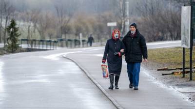 Словакам запретили гулять без полученных результатов теста на COVID-19