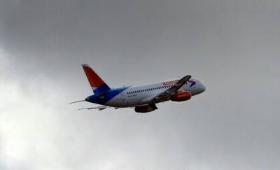 Пассажиры, вылетевшие утром из Тюмени, не смогли приземлиться в Ростове-на-Дону