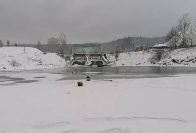В Челябинской области — первая в этом году трагедия на водоеме: под лед ушли рыбаки