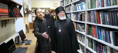 Монастырь в Карелии обзавелся современной библиотекой с компьютерами и редкими книгами (ФОТО)