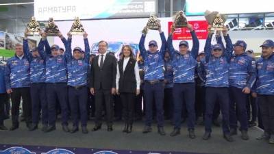 Как в России встретили гонщиков «КАМАЗ-Мастер», одержавших победу в «Дакаре»