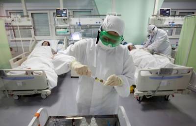В мире за сутки выявили более 683 тыс. случаев заражения коронавирусом
