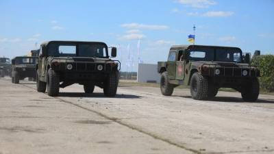 Украина получила от США партию б/у бронемашин и моторных лодок