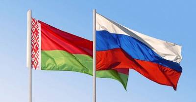 Россиянам на год продлили льготный роуминг с Белоруссией