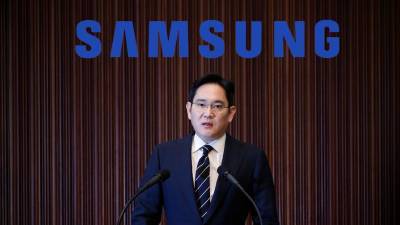 Вице-президент Samsung получил срок за взятку подруге экс-лидера Южной Кореи