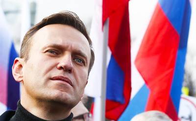 Политолог: власть повысила статус Навального