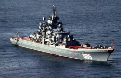 Крейсер «Адмирал Нахимов» готовят к испытаниям у причала и в море