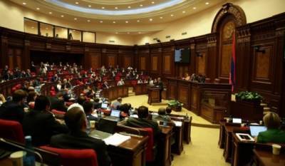 Парламент Армении отказался обсуждать правомерность заявления по Карабаху