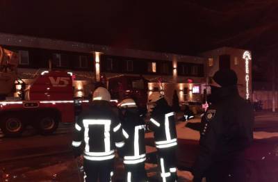 Полиция назвала возможные причины пожара в одесском отеле