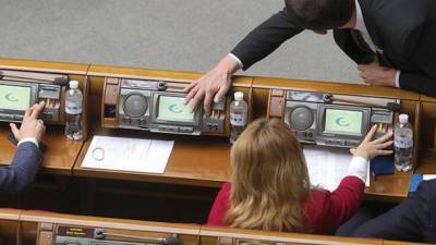 Офис генпрокурора открыл дело из-за кнопкодавства при назначении Шкарлета министром, - Юрчишин