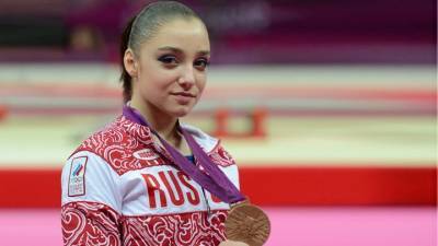 Алия Мустафина стала тренером молодежной сборной России по гимнастике