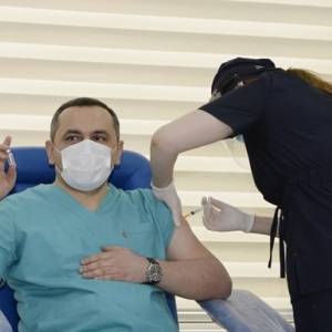 В Азербайджане стартовала вакцинация от коронавируса