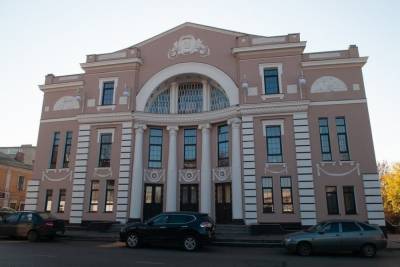 На ремонт и декорации театры Тамбовской области получат более 30 млн рублей