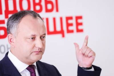 Додон доверяет только российской вакцине: Молдавия ждет «Спутник V»