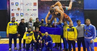 Беленюк и Насибов выиграли золото на турнире Гран-при по греко-римской борьбе (видео)