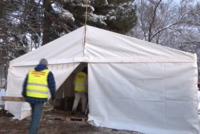 Киевские пункты обогрева оказались бесполезны для бездомных: "Работают по принципу ромашки..."