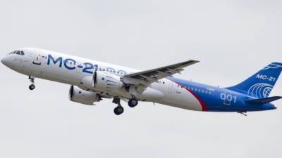 Самолет МС-21 не сумел своевременно затормозить на испытаниях в Подмосковье
