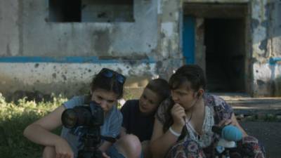 Украинский фильм "Земля голубая, будто апельсин" получил премию Международной ассоциации документалистов