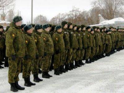 Военнослужащие в Ленобласти пожаловались на принудительную вакцинацию от COVID-19