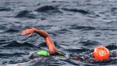 Семилетний ребенок в Крыму принял участие в массовом заплыве "моржей"