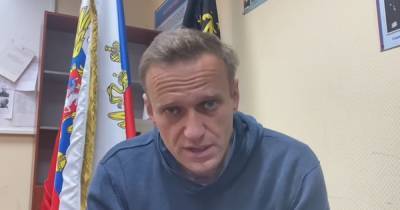 "Выходите на улицы": Навальный призвал россиян устраивать митинги (видео)