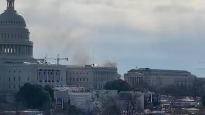 Огонь под мостом приняли за пожар в Капитолии США