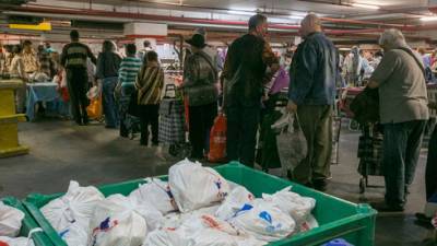 Раздача продуктовых карточек в Израиле откладывается: чего ждать малоимущим гражданам
