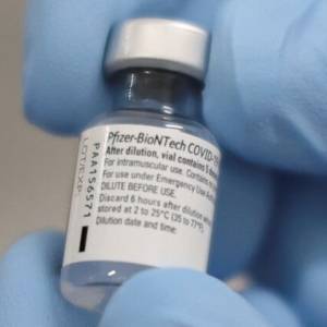 В Эстонии двое мужчин скончались после вакцины от коронавируса