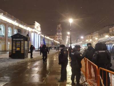 «Задержали всех»: Корреспонденты шутят об итогах пикетов в поддержку Навального в Петербурге