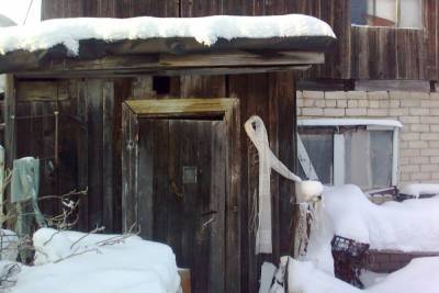 В Тверской области в сарае замерзает одинокая бабушка