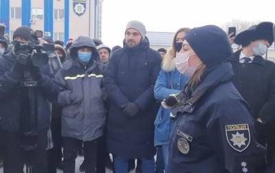 В Харькове "евробляхеры" пикетировали управление полиции