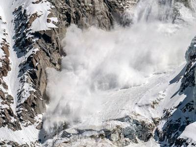 Жертвой схода лавины стал президент горнолыжной федерации «Домбай»