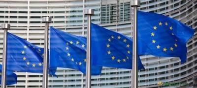 В ЕС планируют разрешить вакцинированным людям свободно перемещаться, — Reuters