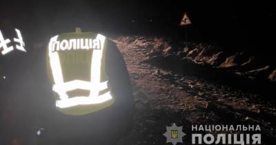 На Буковине водитель сбил насмерть женщину и скрылся: его разыскивает полиция