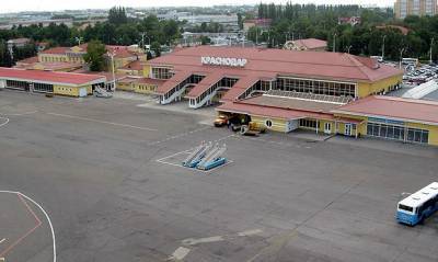 Частный самолет российского бизнесмена подал сигнал бедствия после вылета из Краснодара