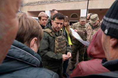 Пушков заявил, что Зеленский не справляется с ролью президента Украины