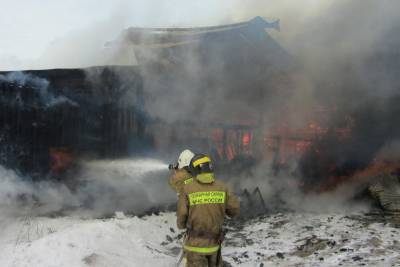 В Ивановской области сгорела большая ферма