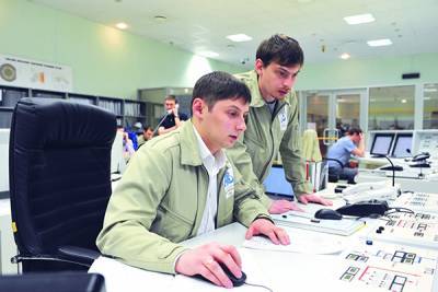 Молодые специалисты Белоярской АЭС начнут получать 50 тысяч рублей подъемных