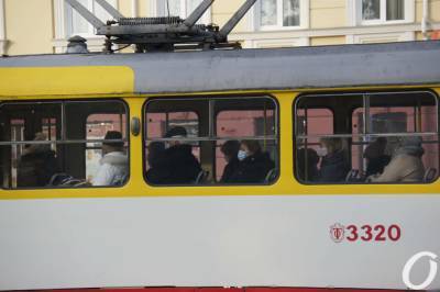 Главные события Одессы 18 января: коварный лед и «трамвайный» инцидент
