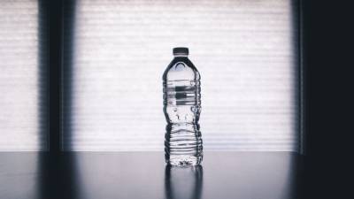Эксперты Роскачества оценили состав бутилированной питьевой воды