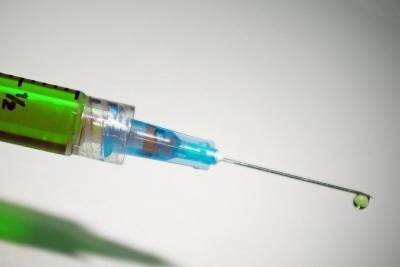 В российских регионах закончилась вакцина от коронавируса