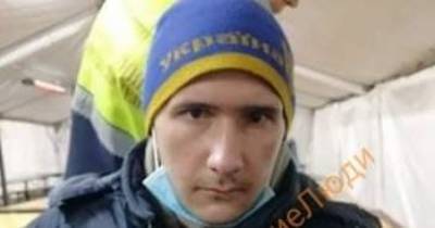 Едва не замерз насмерть: в Одессе на улице нашли парня и теперь ищут его родственников (фото)